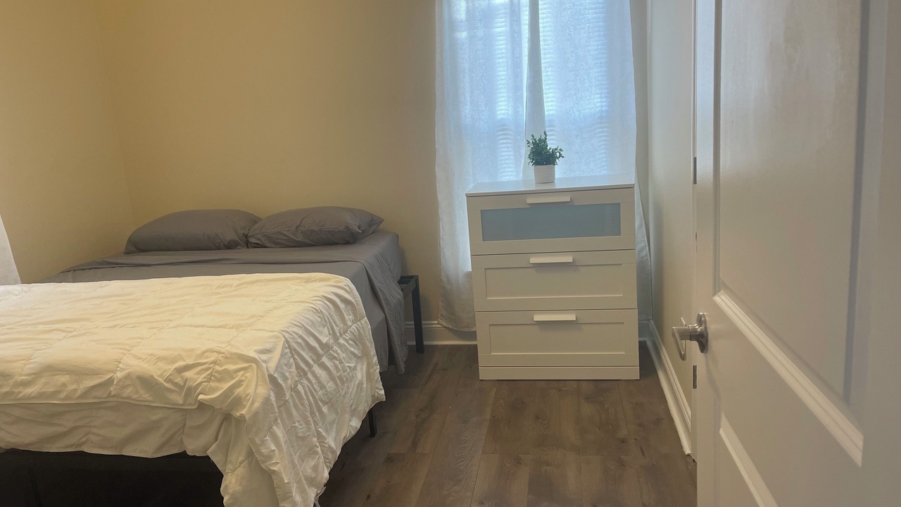Photo of Bedroom in Irvington