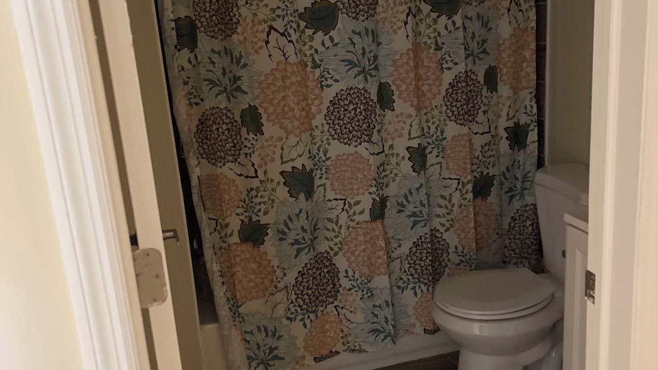 Photo of Bathroom in Irvington