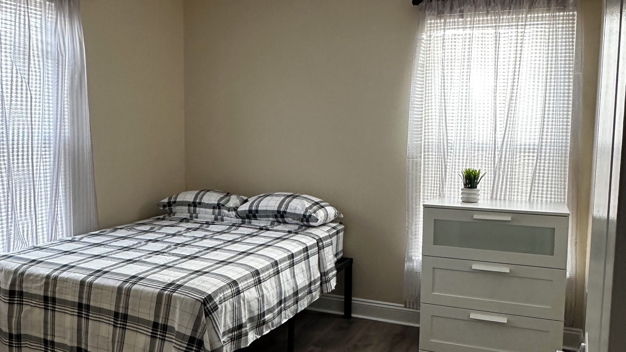 Photo of Bedroom in Irvington