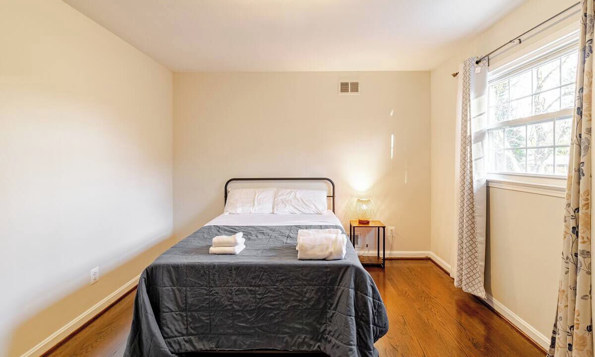 Photo of Bedroom in Oxon Hill-Glassmanor