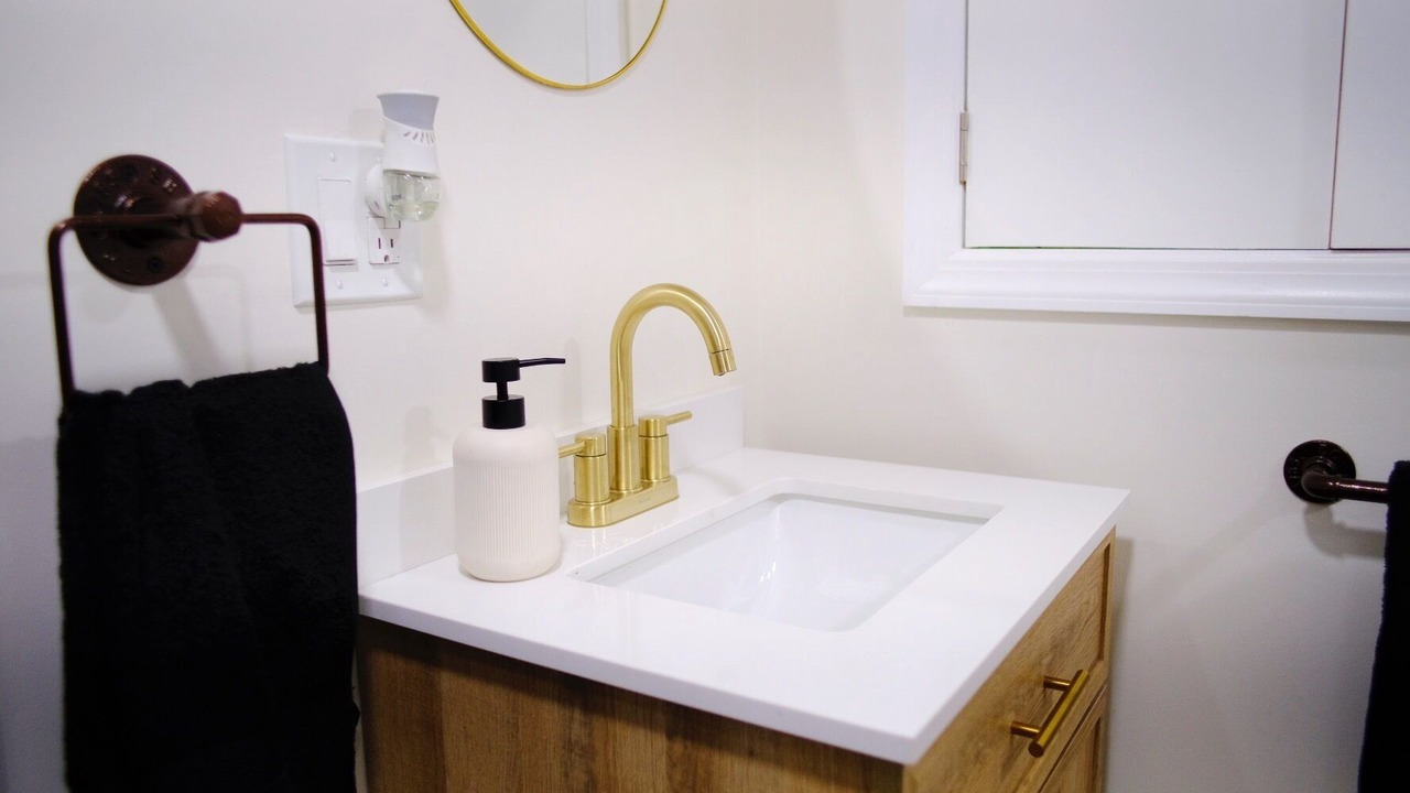 Photo of Bathroom in McGinley Square