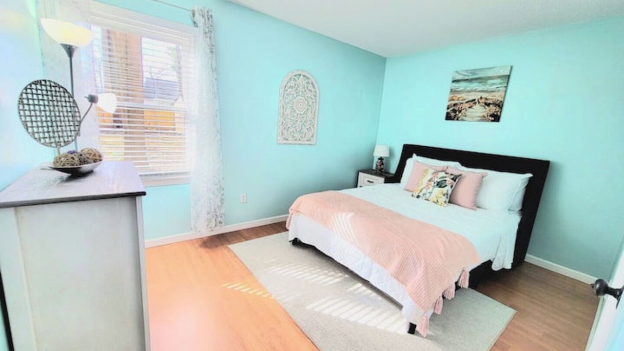 Photo of Bedroom in Greenbrier East