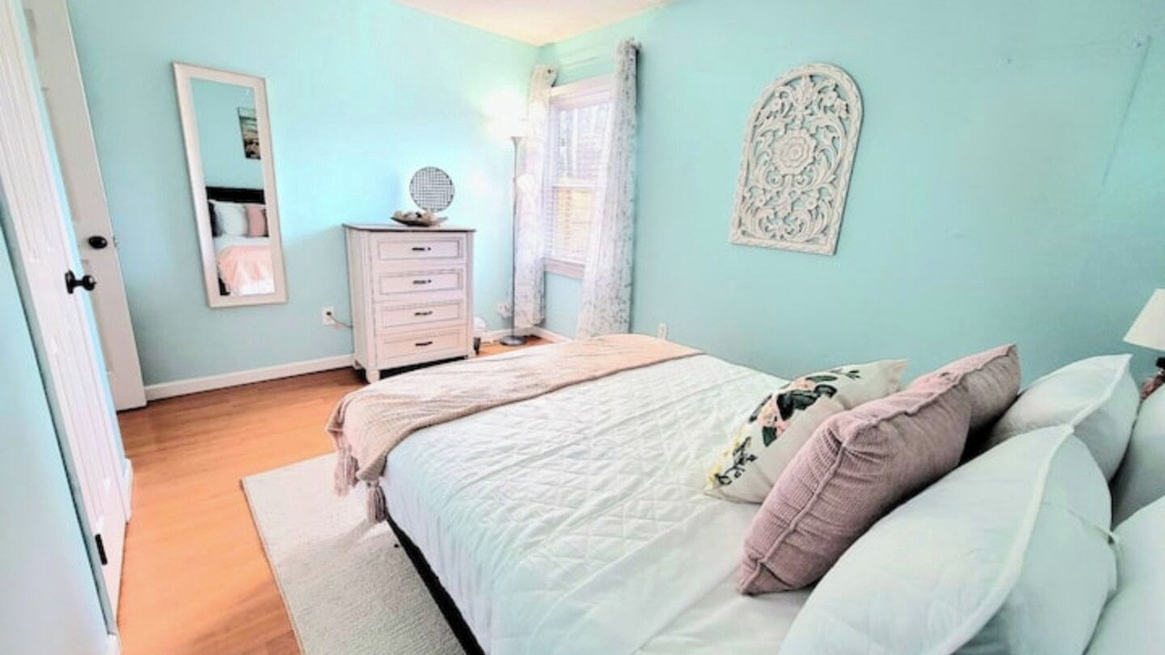 Photo of Bedroom in Greenbrier East