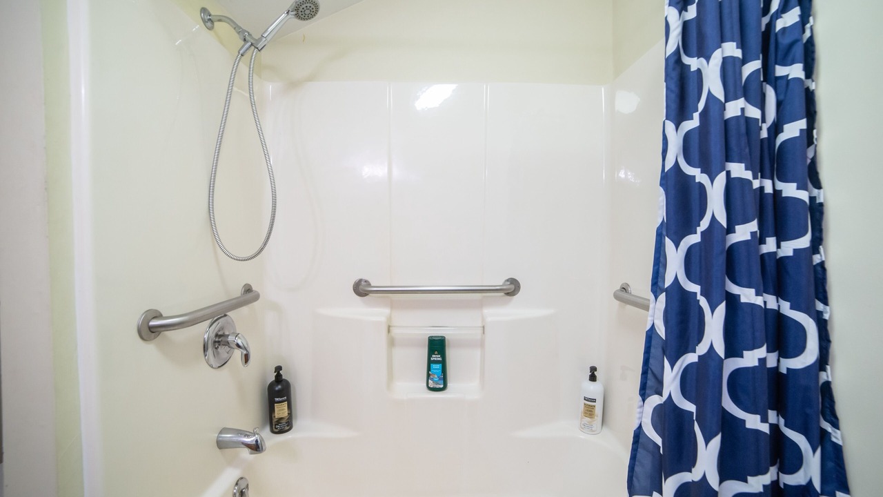 Photo of Bathroom in Bodines