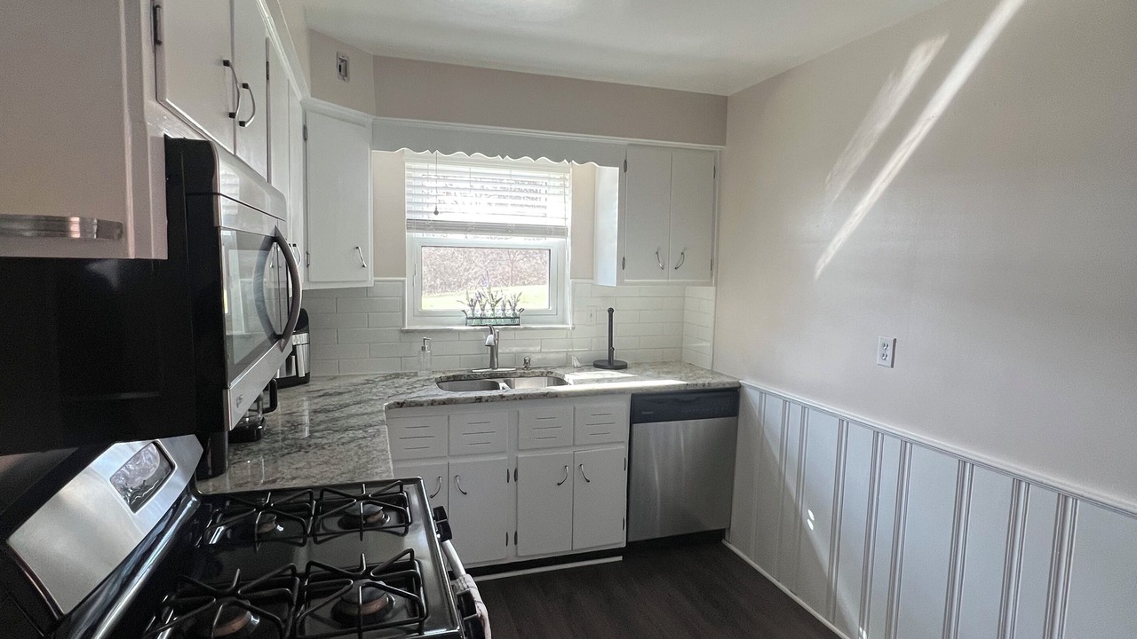 Photo of Kitchen in Roselawn Finance