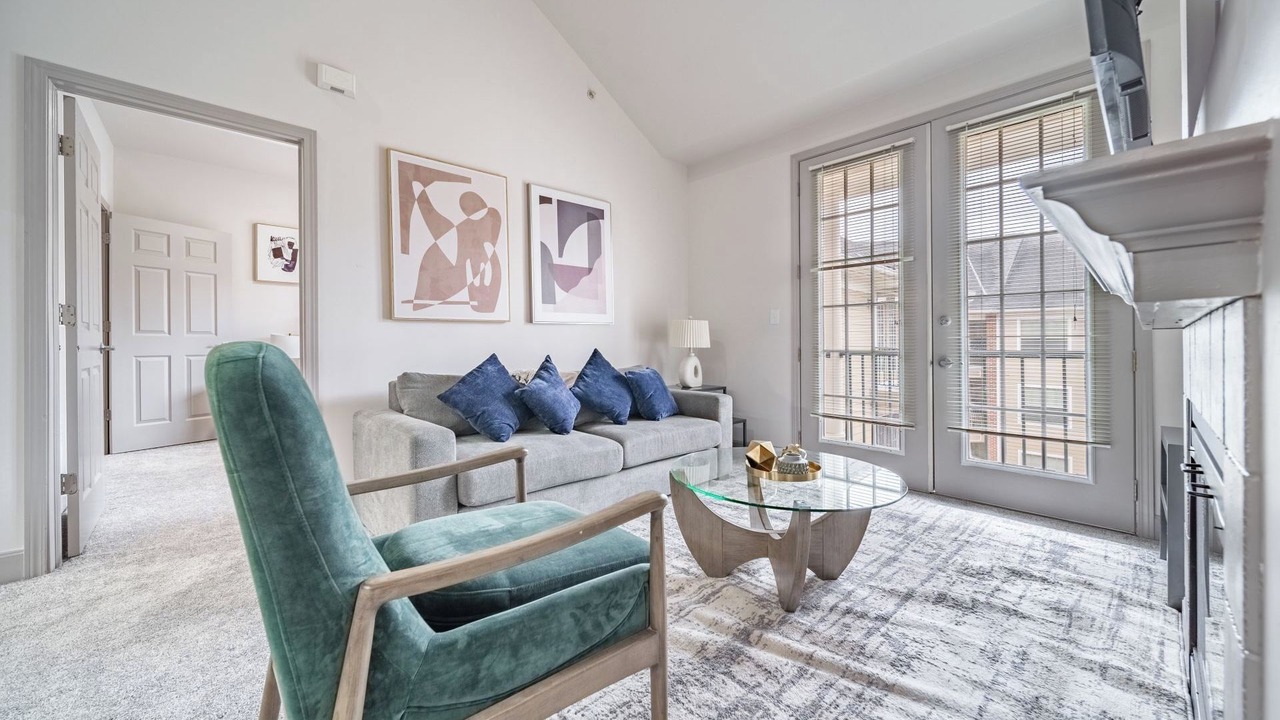 Photo of Livingroom in Corryville