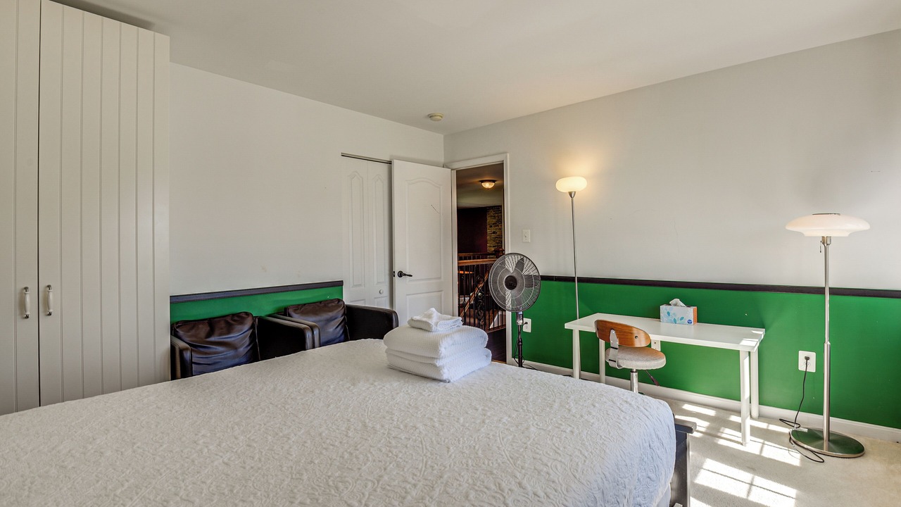 Photo of Bedroom in Nottingham