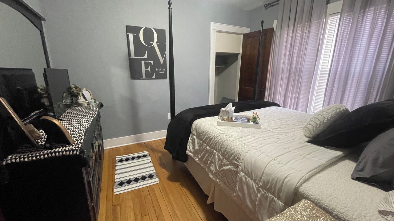 Photo of Bedroom in Syracuse