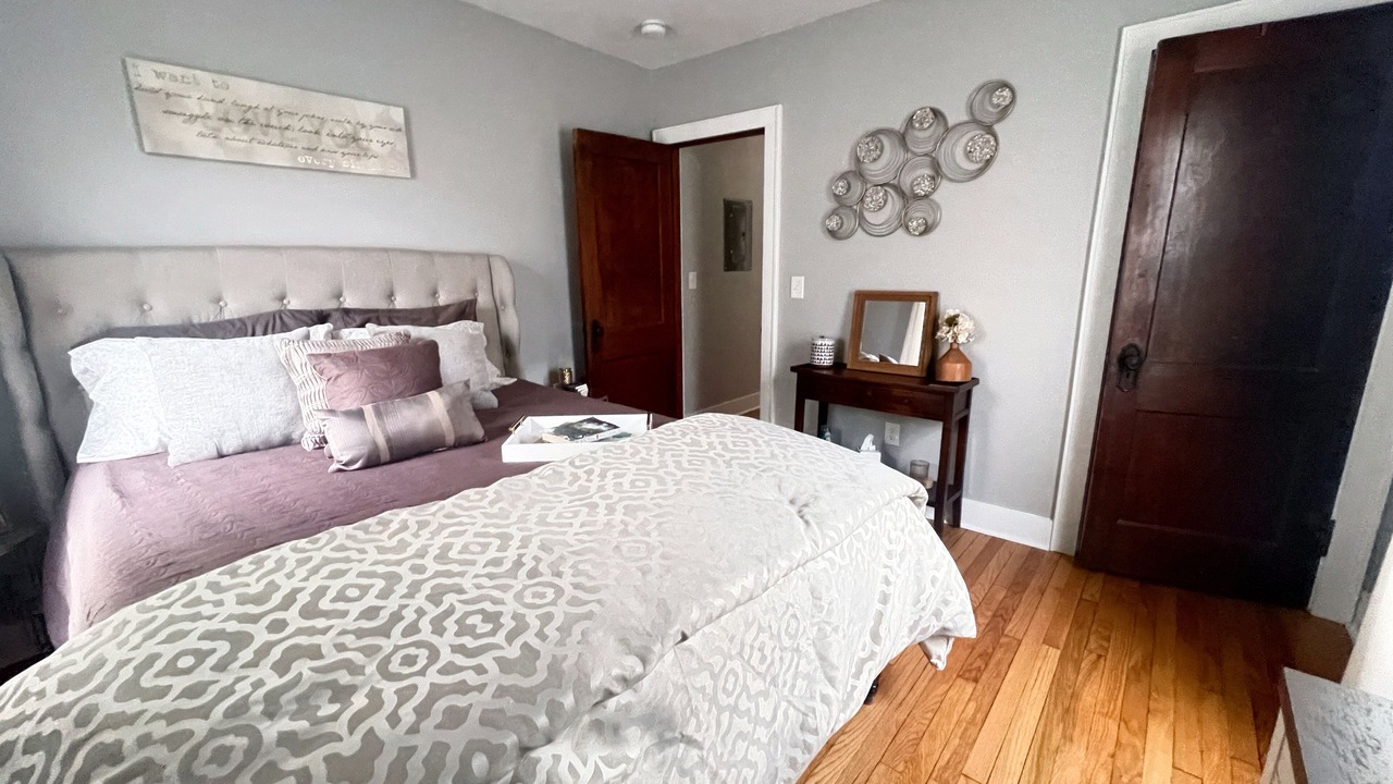 Photo of Bedroom in Syracuse