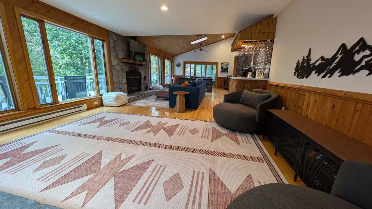 Photo of Livingroom in Wardensville