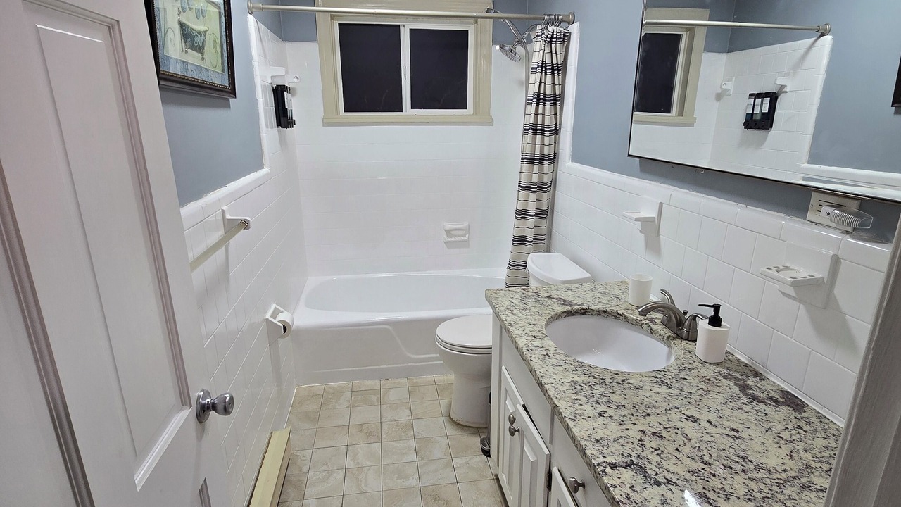 Photo of Bathroom in Mosby