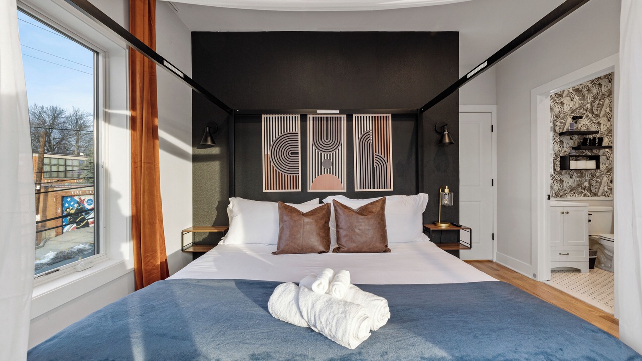 Photo of Bedroom in Kearny