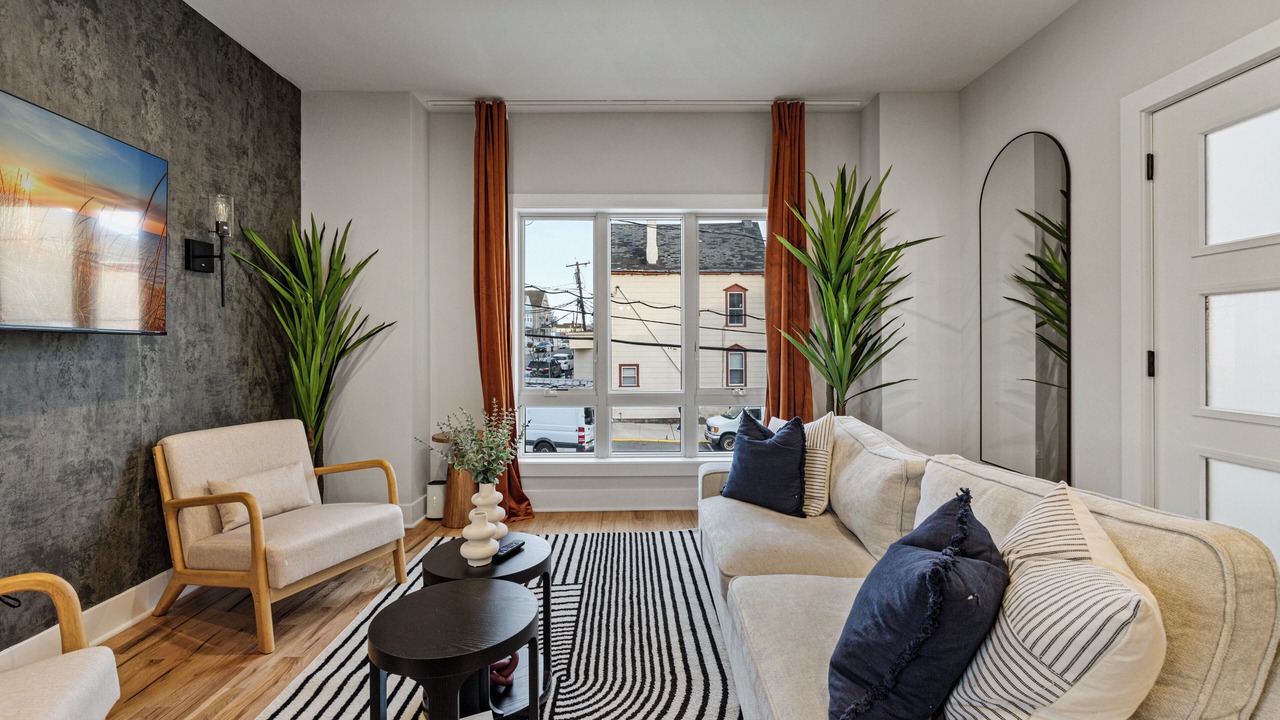 Photo of Livingroom in Kearny