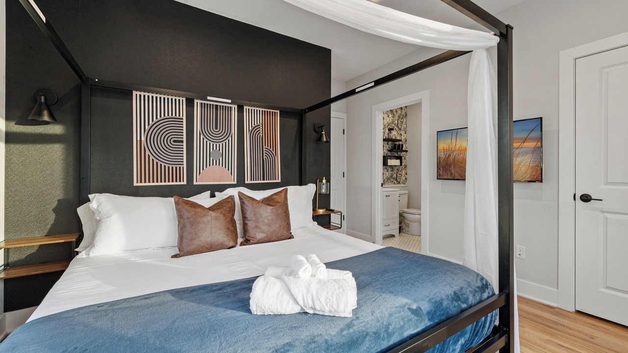 Photo of Bedroom in Kearny