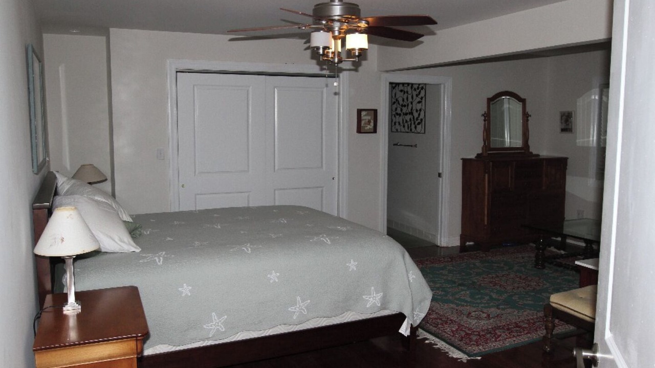 Photo of Bedroom in Barnegat Light
