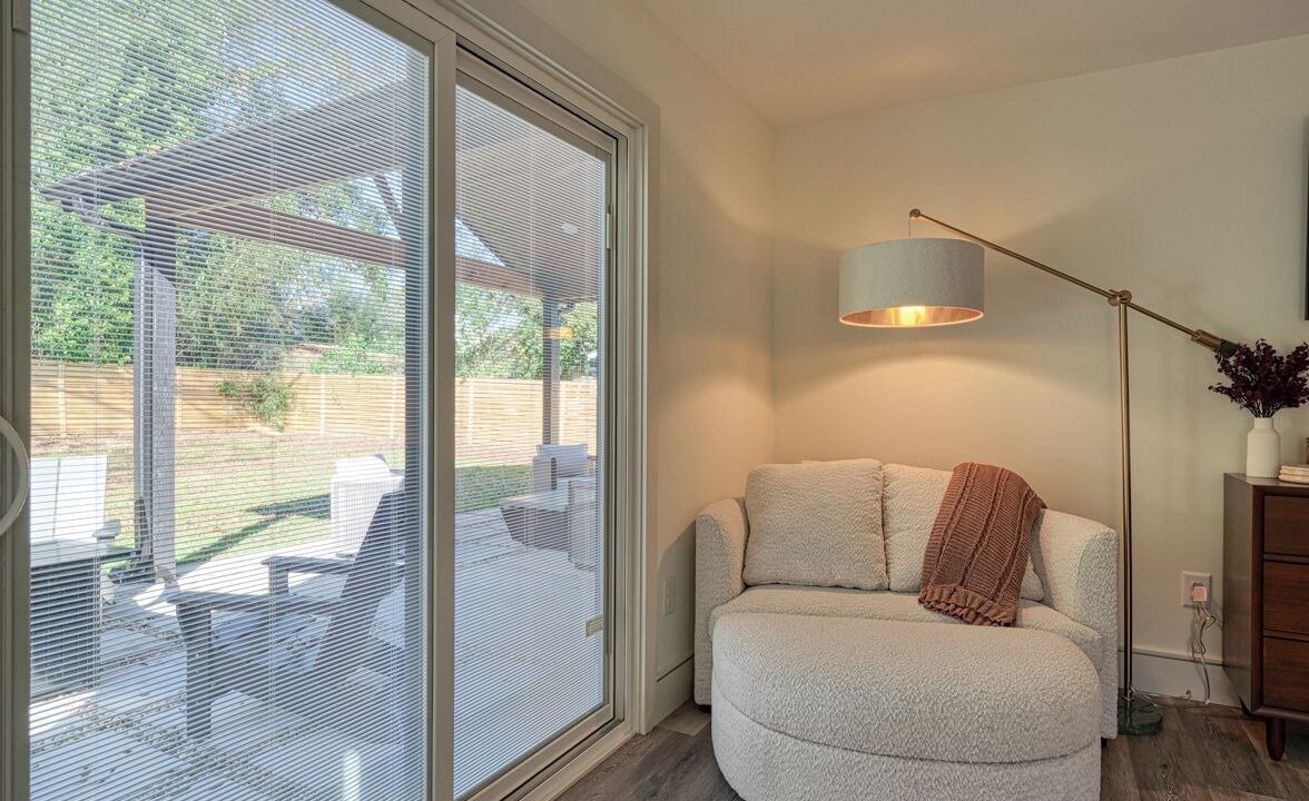 Photo of Livingroom in Dunean