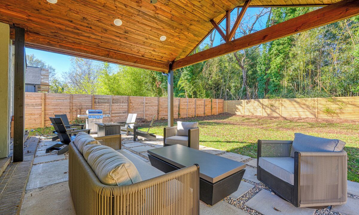 Photo of Patio Balcony in Dunean