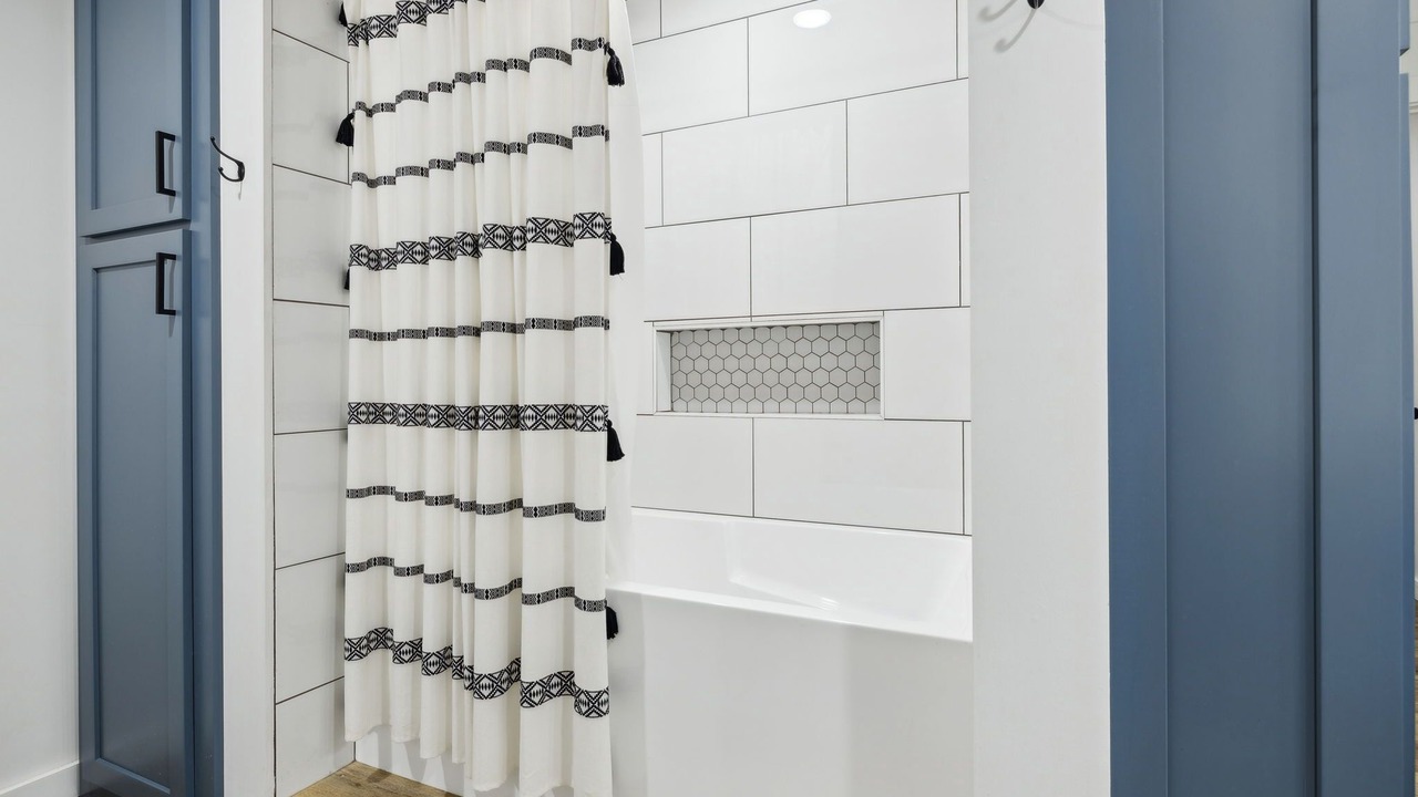 Photo of Bathroom in Lawrenceburg