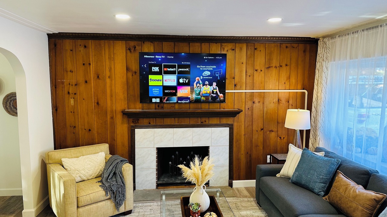 Photo of Livingroom in West Goshen
