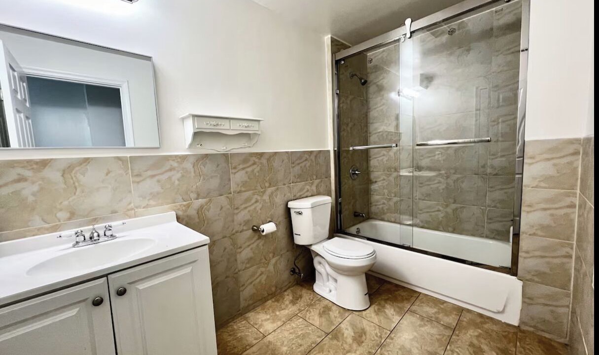 Photo of Bathroom in Chinatown