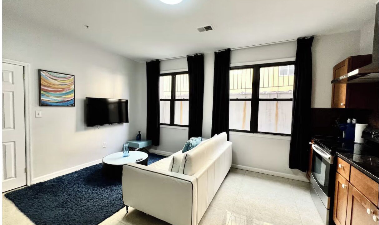 Photo of Livingroom in Chinatown