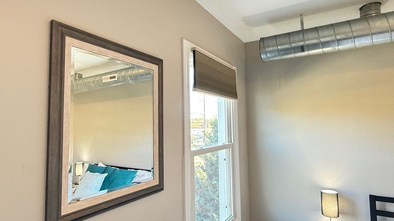 Photo of Bedroom in Point Breeze North