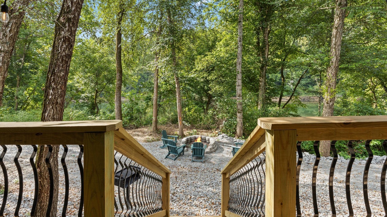 Photo of Outdoor in Bakerton
