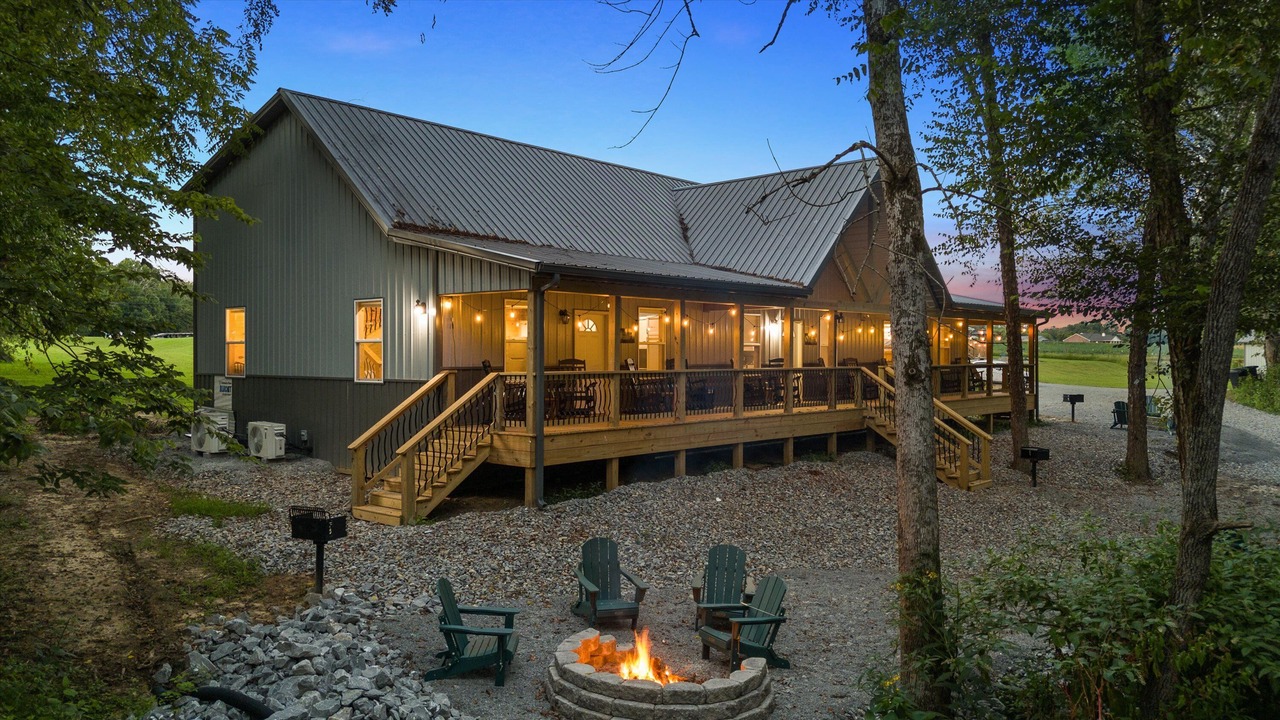 Photo of Outdoor in Bakerton