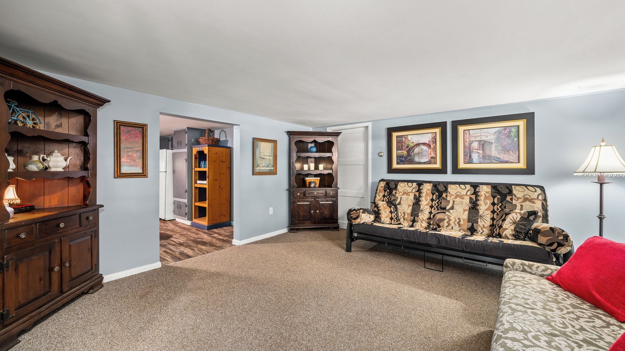 Photo of Livingroom in Aston
