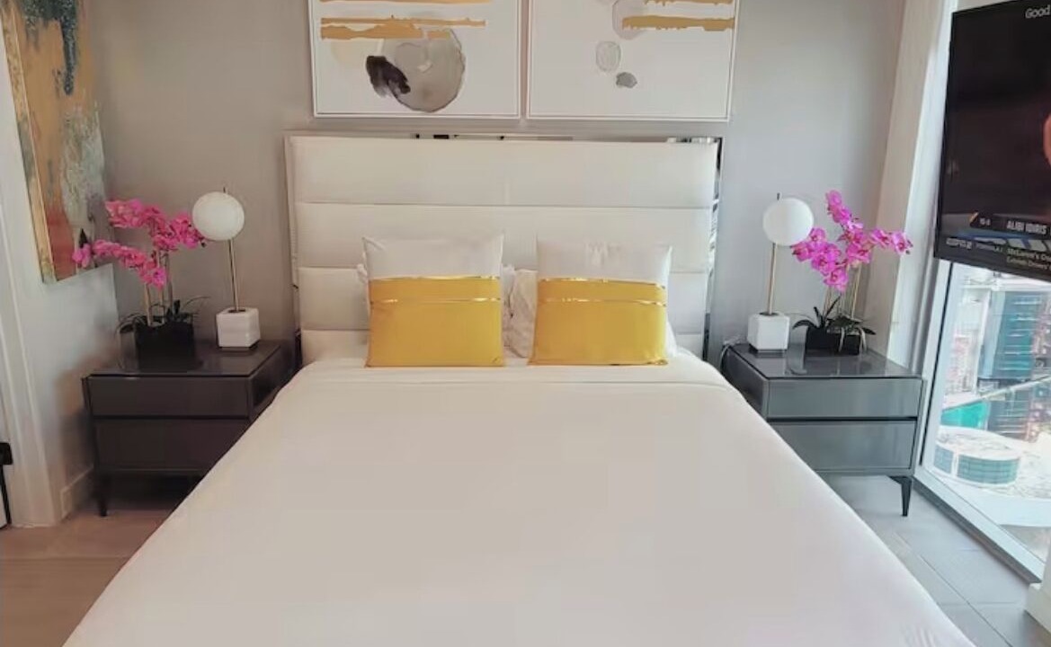 Photo of Bedroom in Euclid