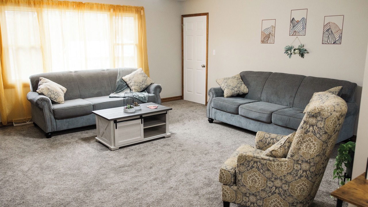 Photo of Livingroom in Brookville