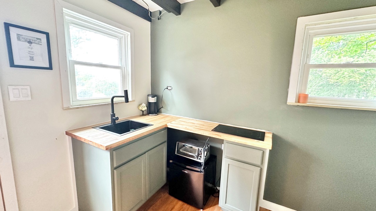 Photo of Kitchen in Swan Lake