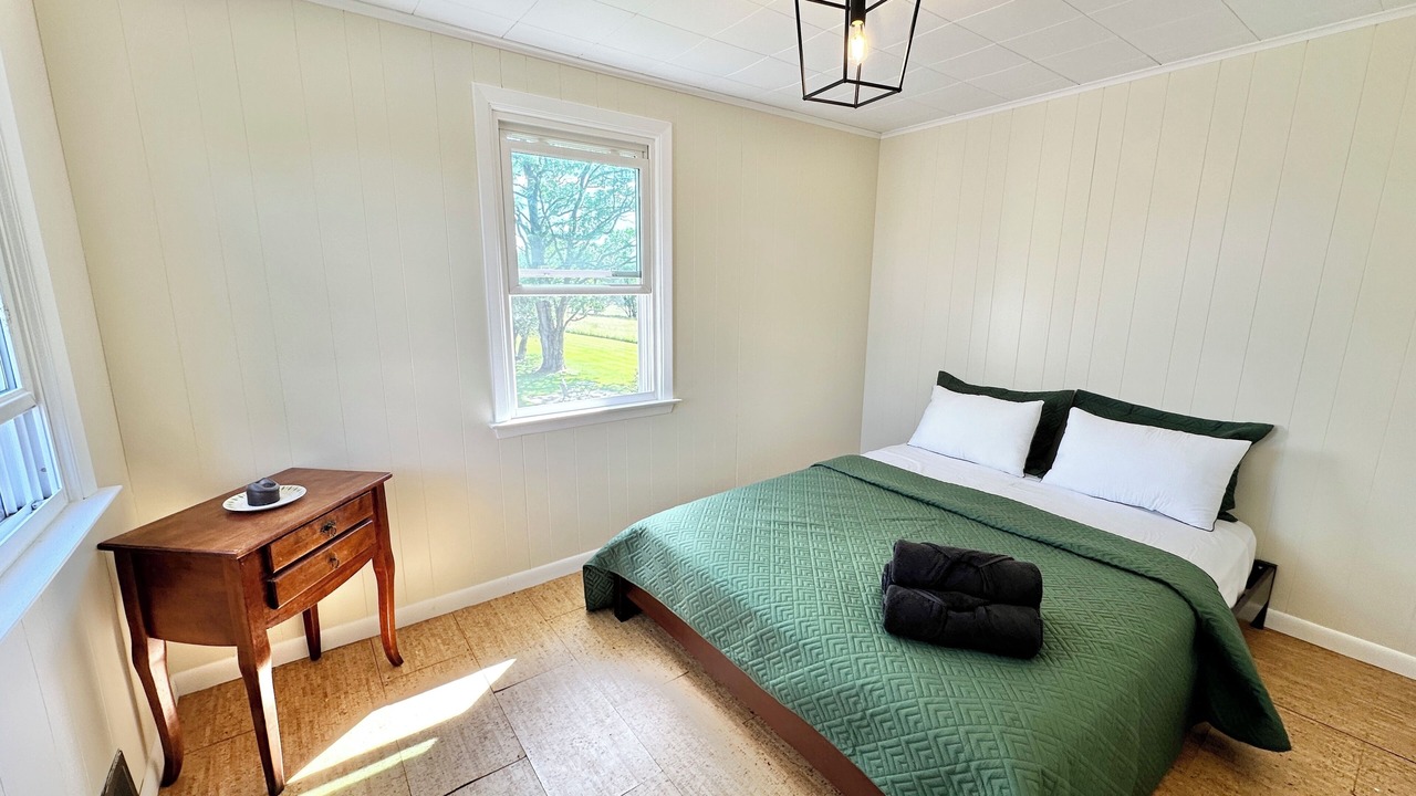 Photo of Bedroom in Swan Lake