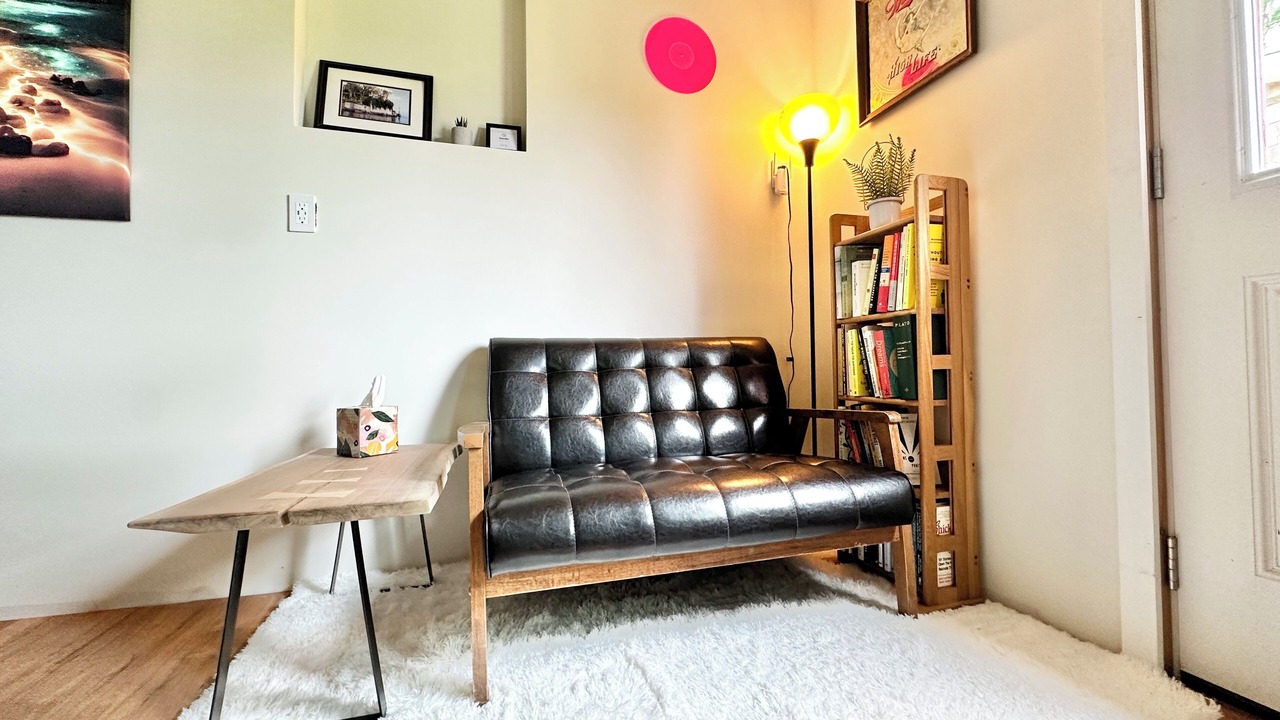 Photo of Livingroom in Swan Lake