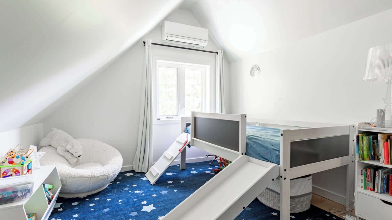 Photo of Bedroom in Middletown