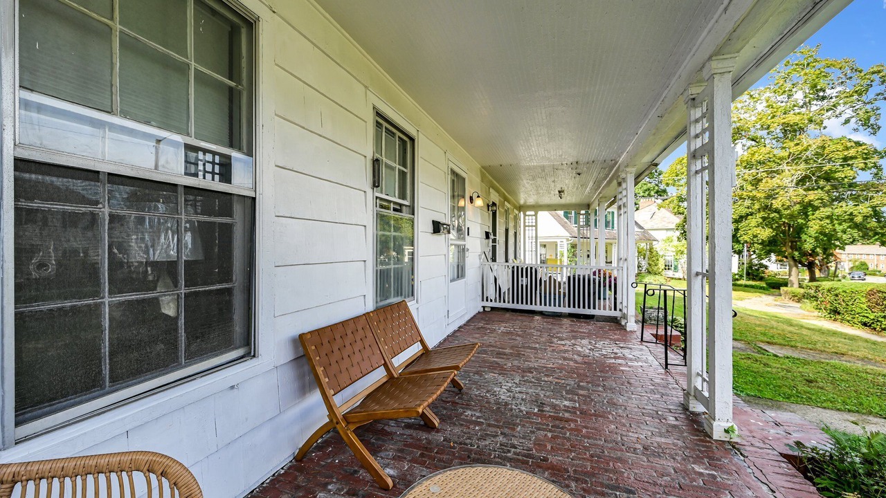 Photo of Patio Balcony in Newburgh