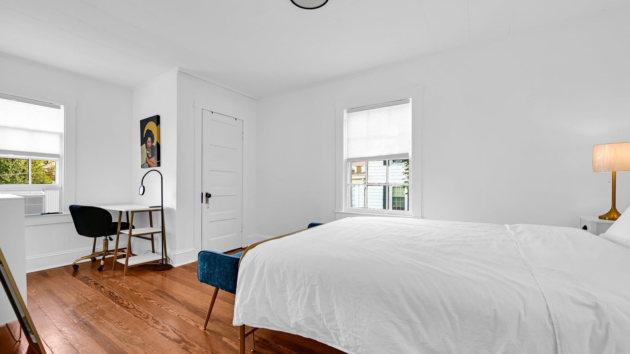 Photo of Bedroom in Newburgh