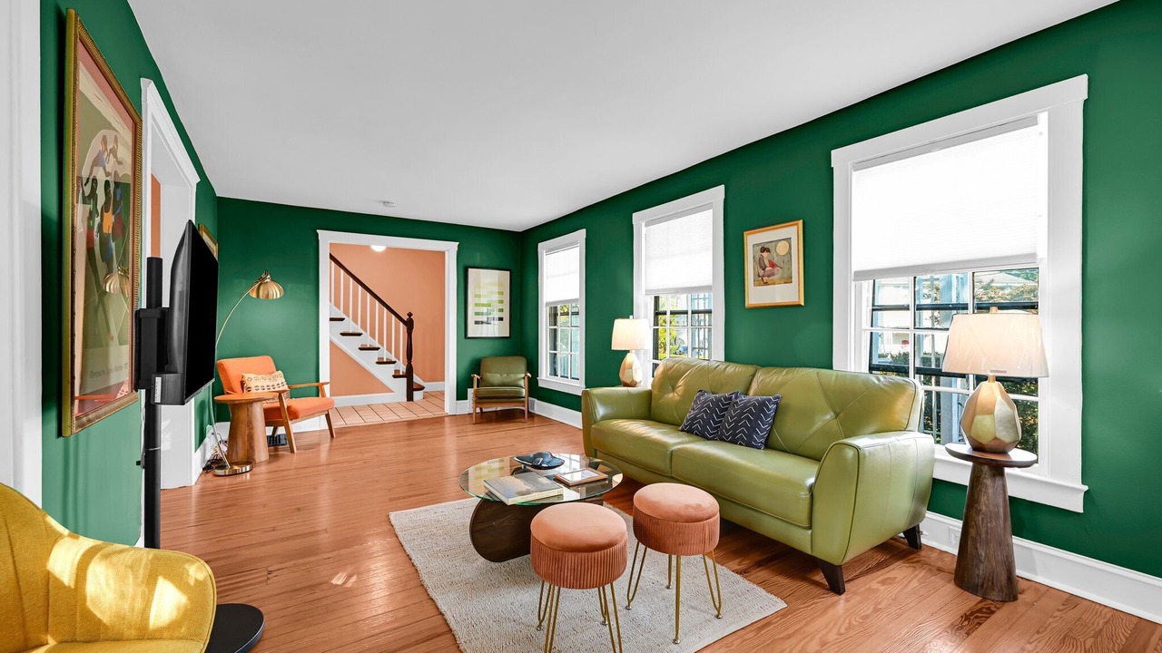 Photo of Livingroom in Newburgh