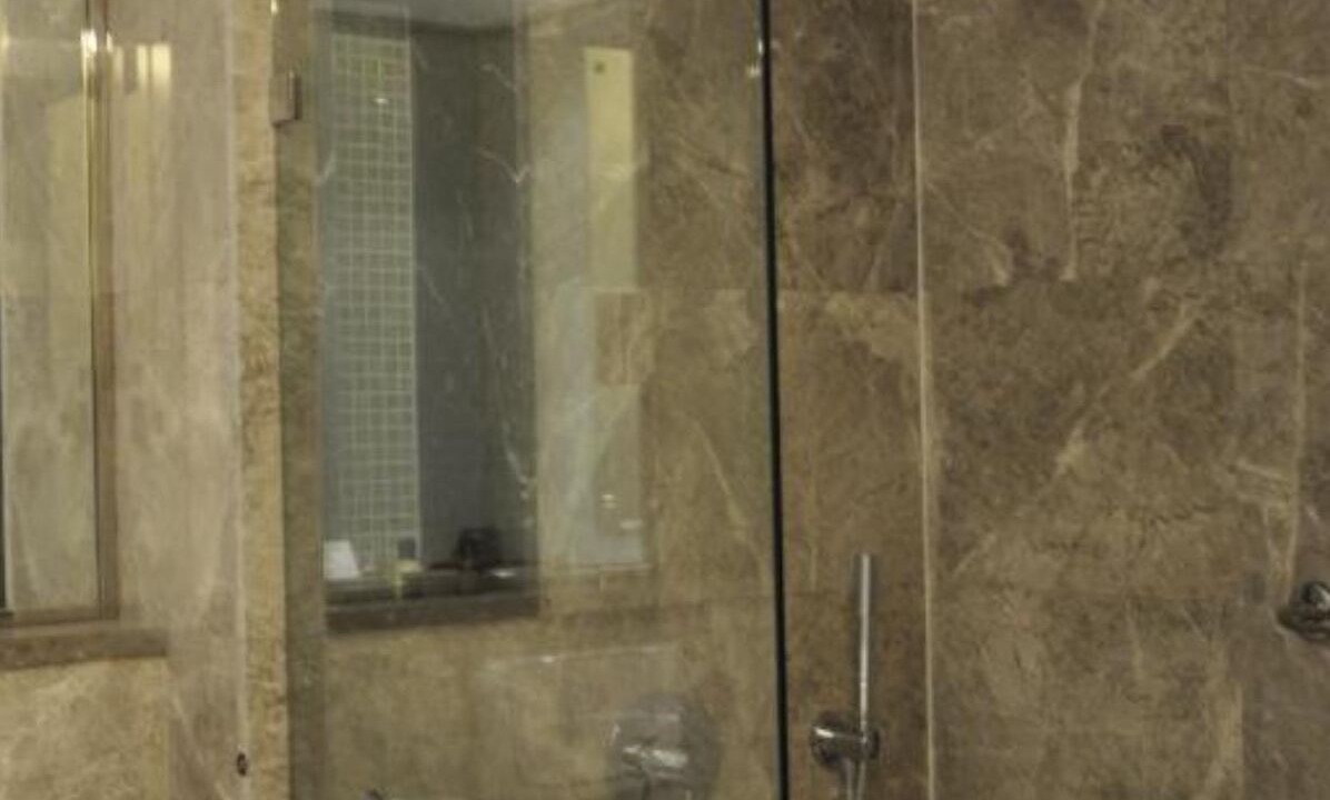 Photo of Bathroom in Barclay-Kingston