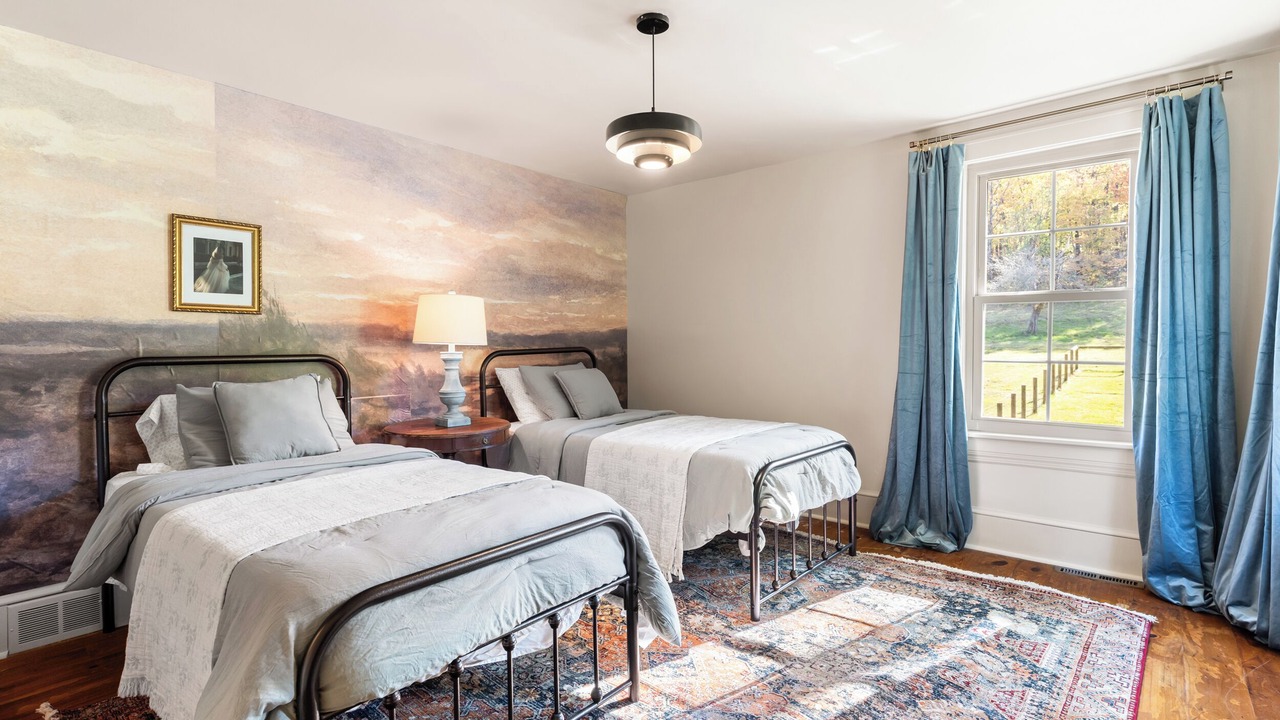 Photo of Bedroom in Bakerstown