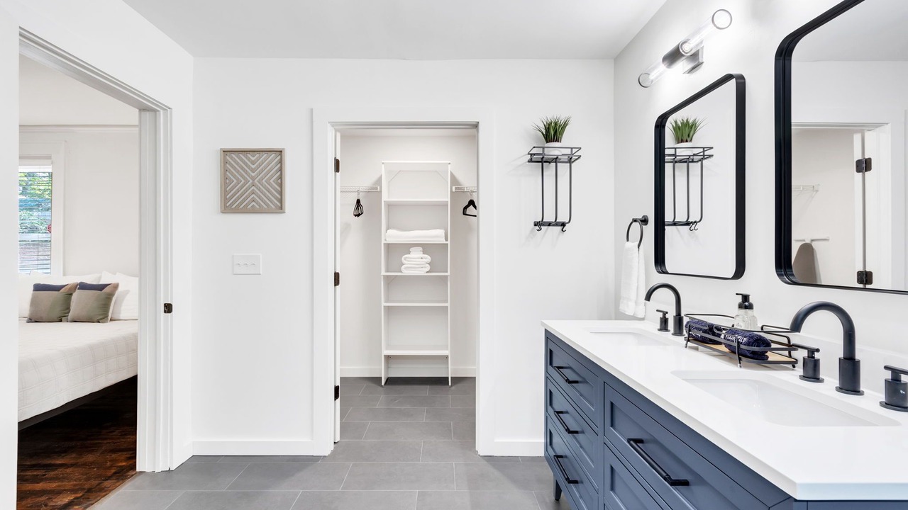 Photo of Bathroom in Sans Souci