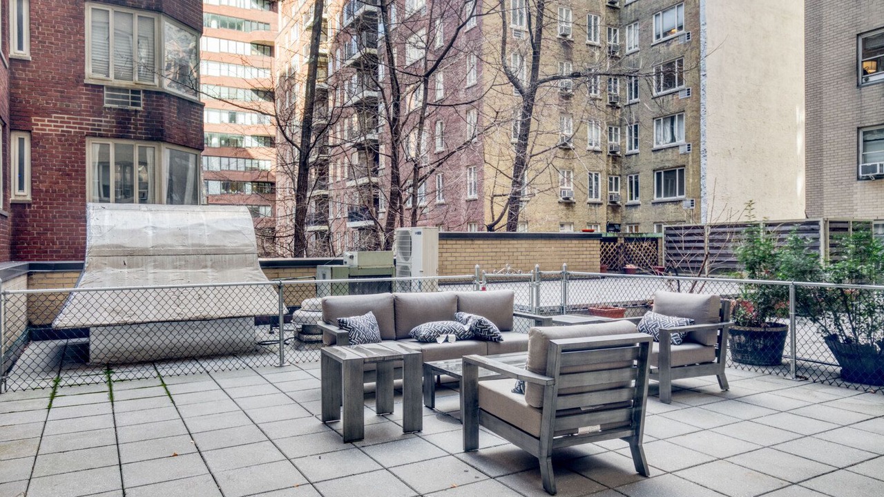 Photo of Patio Balcony in Midtown East