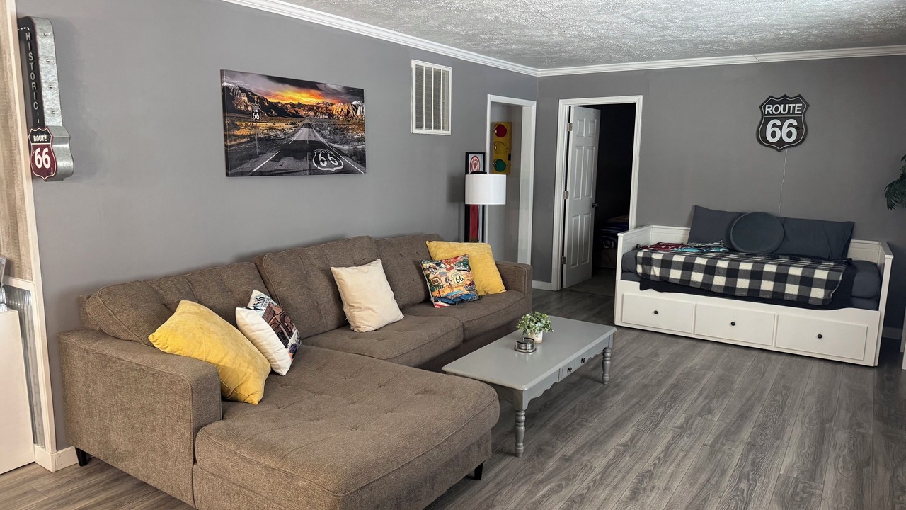 Photo of Livingroom in Benton