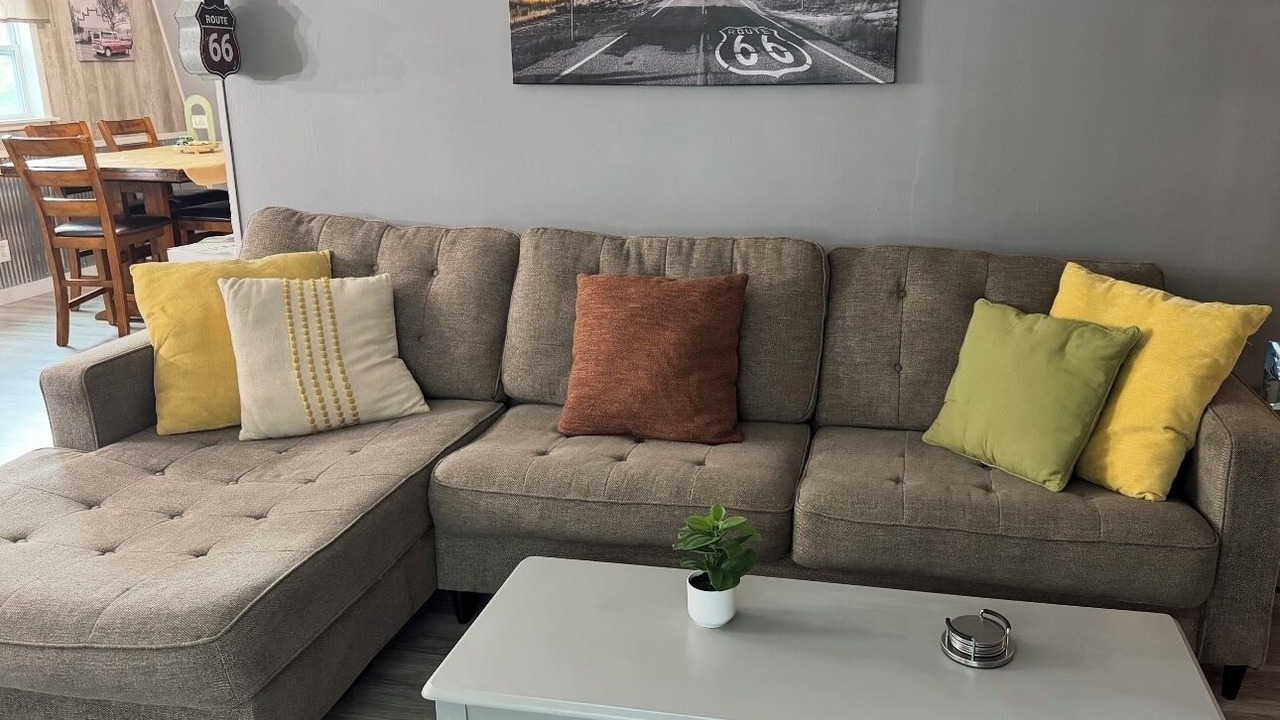 Photo of Livingroom in Benton