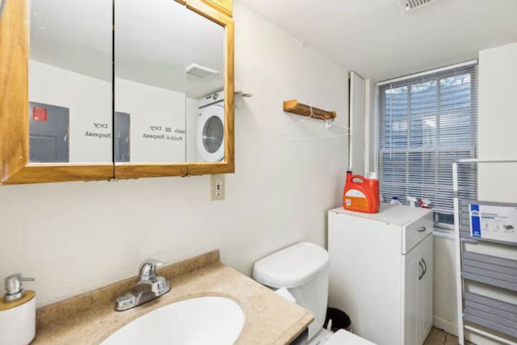 Photo of Bathroom in Hyattsville