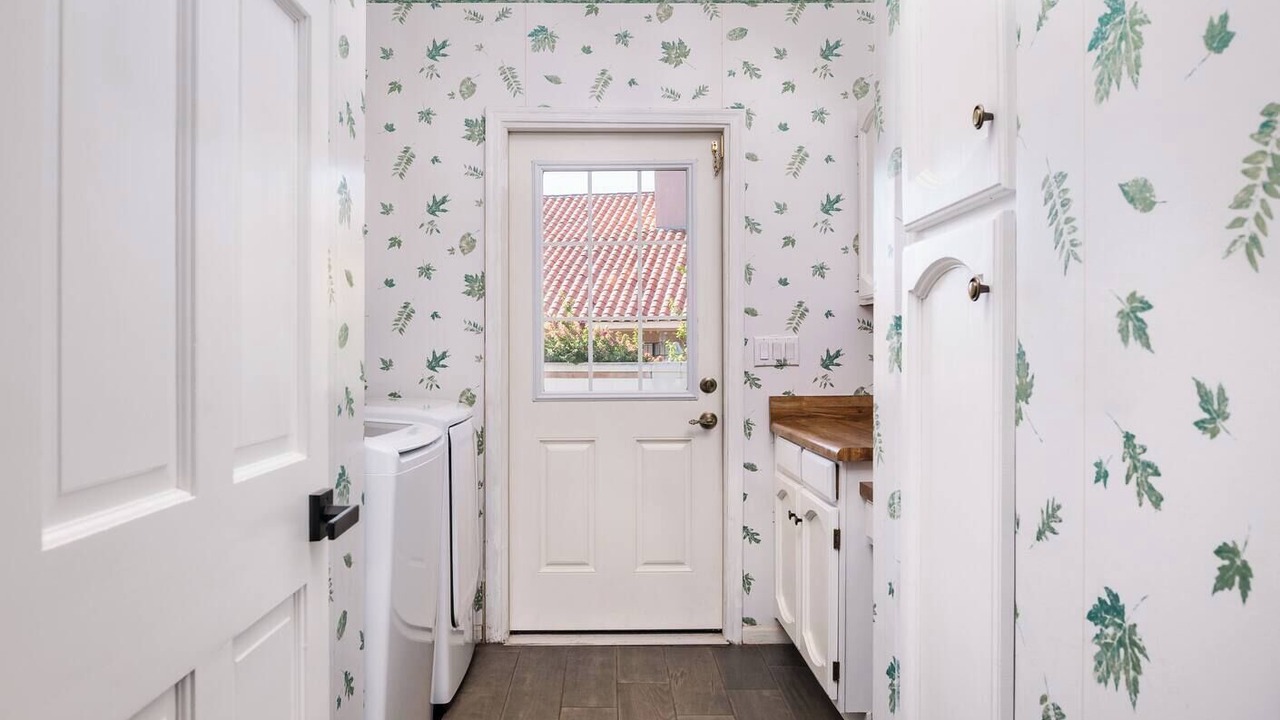 Photo of Bedroom in Estate Grove Valencia Est