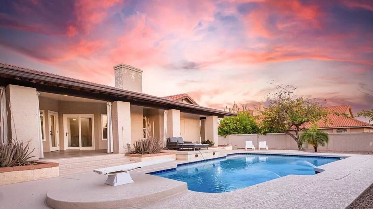 Photo of Outdoor in Estate Grove Valencia Est