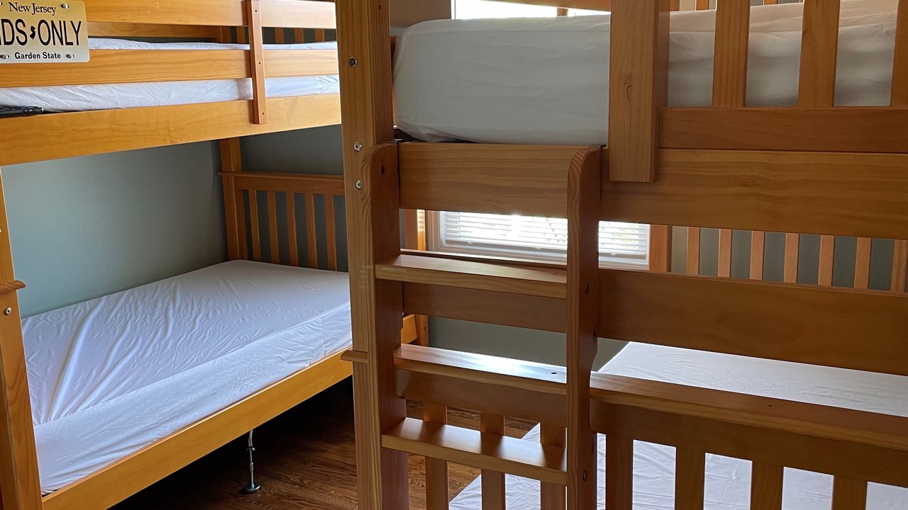 Photo of Bedroom in Seaside Heights