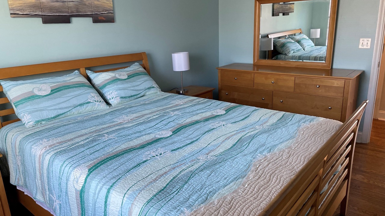 Photo of Bedroom in Seaside Heights