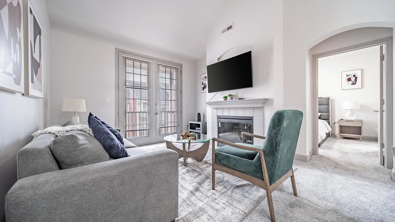 Photo of Livingroom in Corryville
